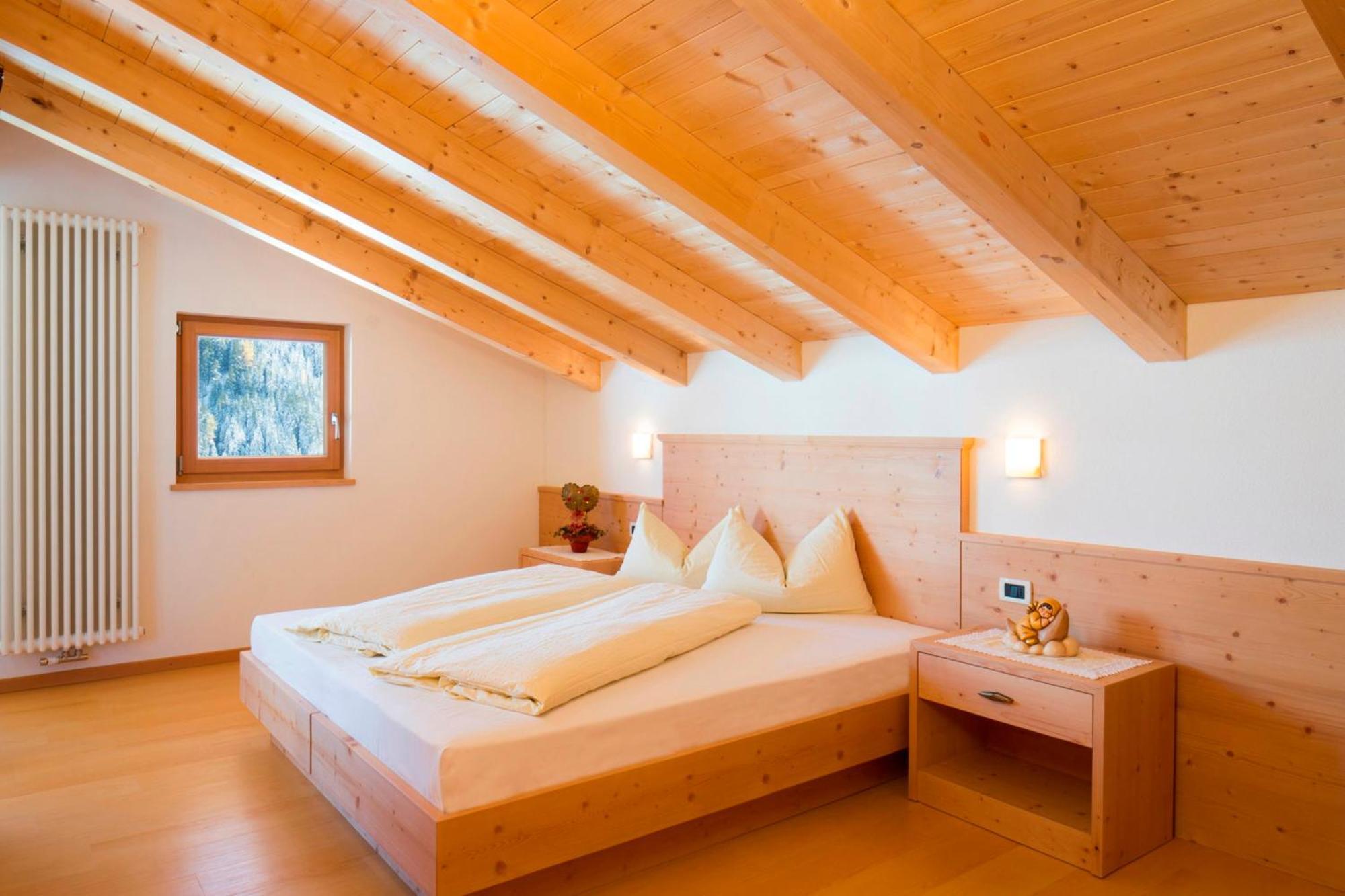 Ciasa Col Cuch Apartman La Villa  Szoba fotó